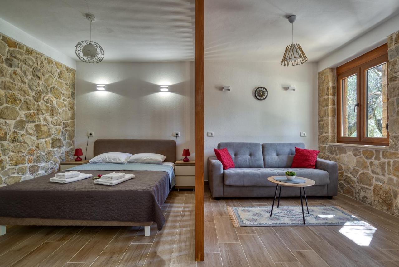 Apartmán Stonehouse In Olives Ulcinj Exteriér fotografie